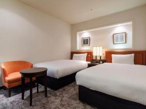 JR Kyushu Hotel Blossom Fukuoka - Nearby Attractions