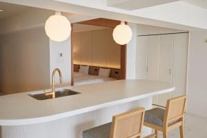 LAZOR SEA RESORT - Activities and Attractions