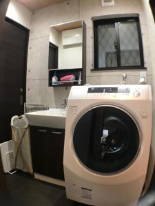 LN13 Exclusive Guest House Sannomiya Ebisuya With Free Parking Available - Guest Policies and Restrictions