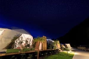 Ribawood Resort - Booking and Reservations