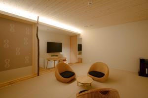 So, KANAZAWA - Dining and Shopping