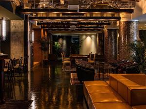 THE STEEL HOUSE - Guest Reviews and Experiences