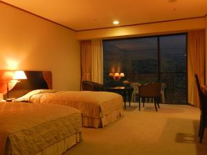 Yakushima Iwasaki Hotel - Surrounding Attractions