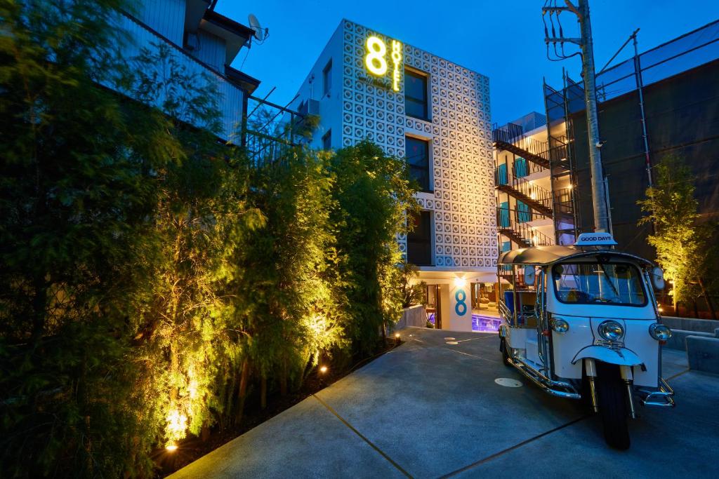 8HOTEL Chigasaki Review