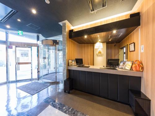 APA Hotel Tsubamesanjo Ekimae - Room Types and Features