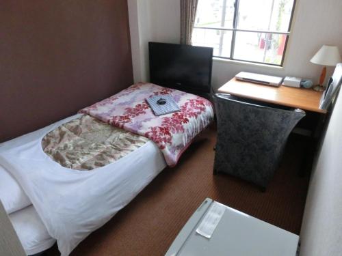 Biz Hotel Shiojiri Ekimae - Hotel Overview and Location