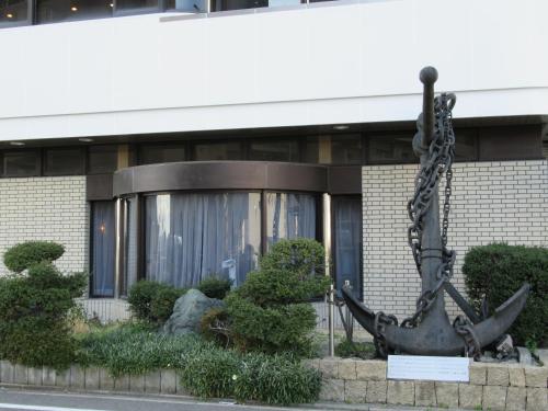 Center Hotel Mihara - Accommodation and Facilities
