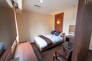 Central Rail Hub Foundation - Good To Know