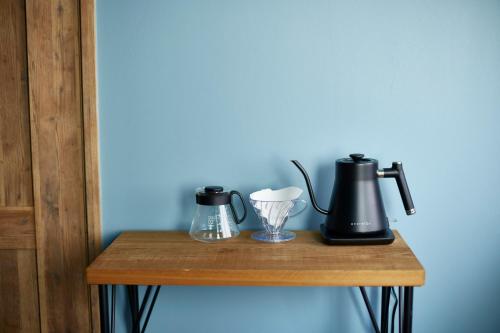 COFFEE HOTEL Soundwave - Good To Know