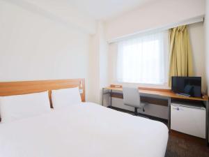 Comfort Inn Nagasaki Airport - Room Types and Features