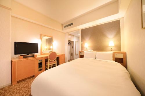 Crest Hotel Kashiwa - Good To Know