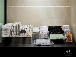 Daiwa Roynet Hotel Nagoya Fushimi - Good To Know