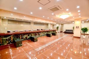 Himeji Ekimae Universal Hotel Minamiguchi - Room Types and Configurations