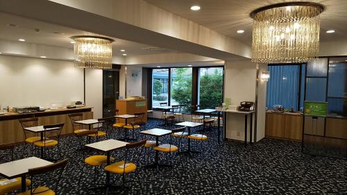 Hotel Econo Higashi Kanazawa - Room Accommodations