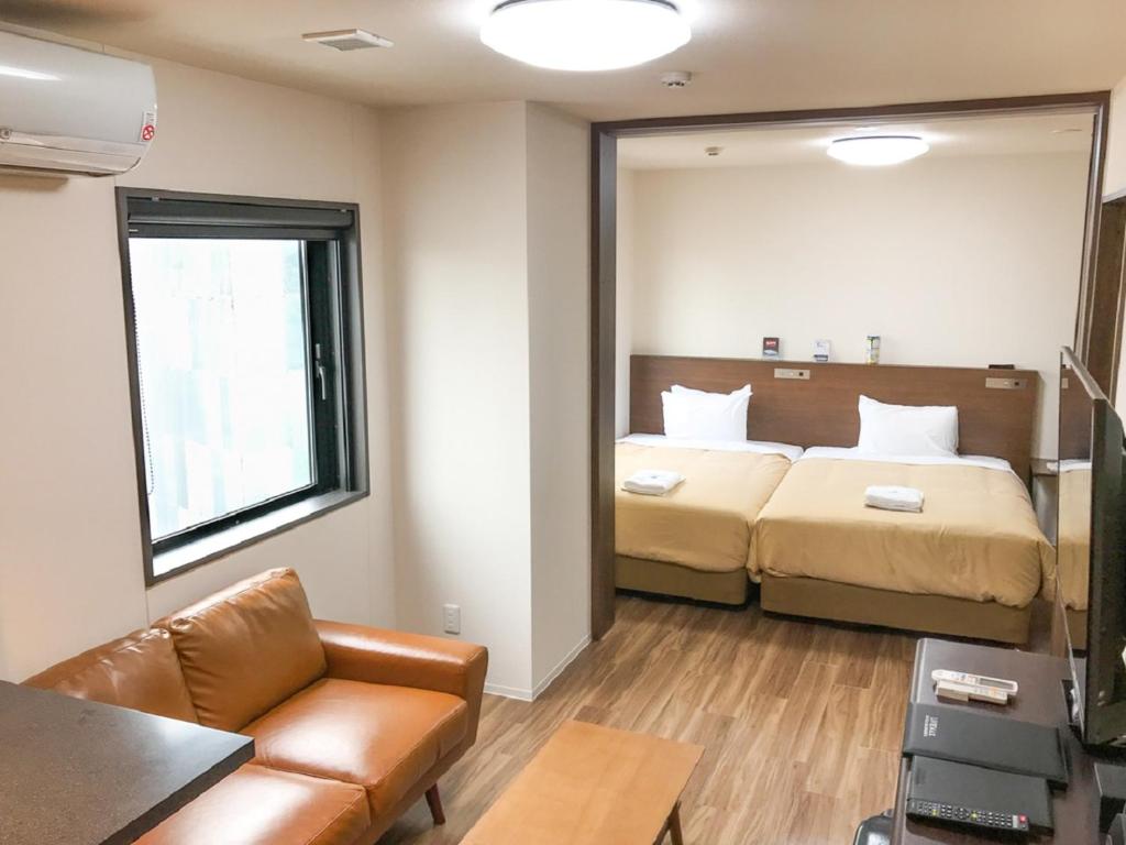 HOTEL LiVEMAX BUDGET Nagoya Shinkansen-guchi - Good To Know