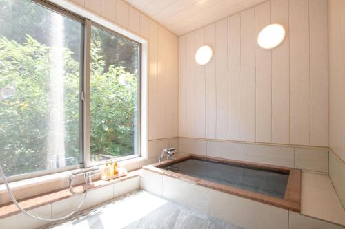 Hotel Mori No Shizuku - Good To Know