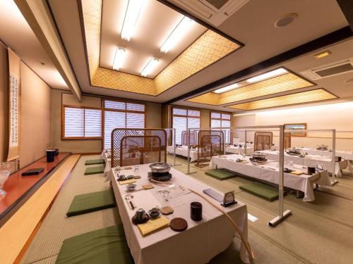 Hotel Myoken Tanaka Kaikan - Good To Know