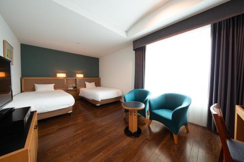 Hotel Nagoya Garden Palace Review