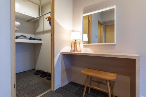 Hotel Regina Kawaguchiko - Location and Accessibility