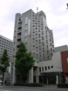Hotel Route-Inn Hakata Ekiminami - Room Features and Comfort