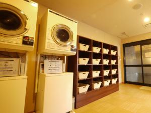 Hotel Route-Inn Handakamezaki - Good To Know