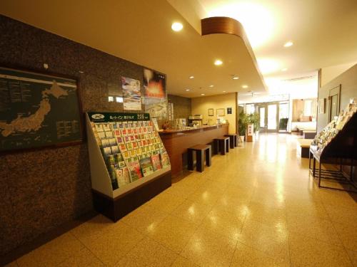 Hotel Route-Inn Kamisuwa - Hotel Overview and Location