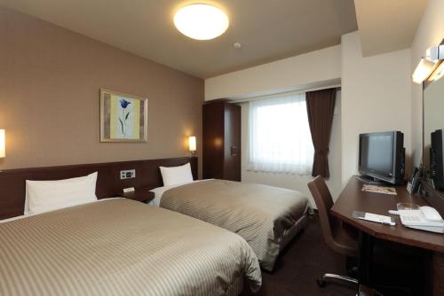 Hotel Route-Inn Toyotajinnaka - Good To Know