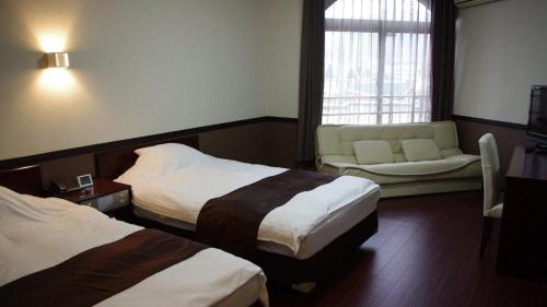 Hotel Saint Paul Nagasaki - Parking and Safety Features