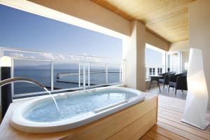 Ibusuki Seaside Hotel - Guest Room Accommodations