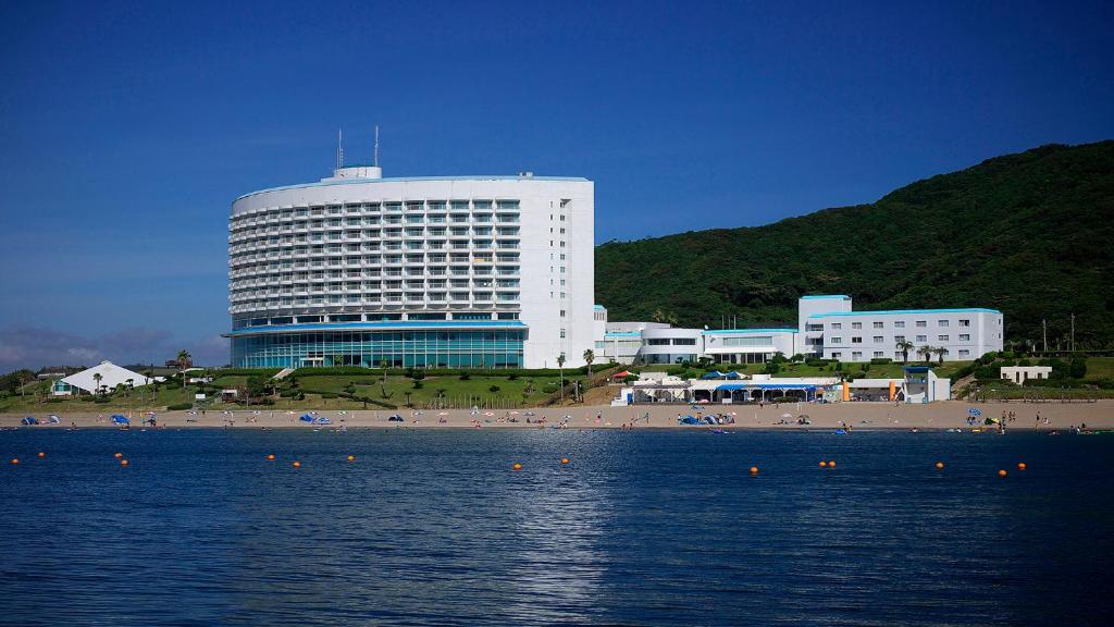 Irago Resort & Convention Hotel Review