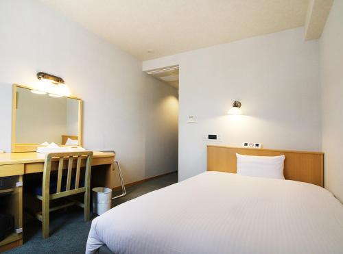 Island Hotel Review