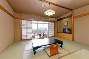 Itoen Hotel New Sakura - Diverse Room Types and Amenities