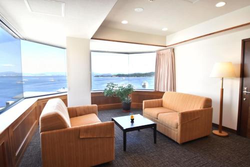 Miyajima Coral Hotel - Accommodation and Amenities