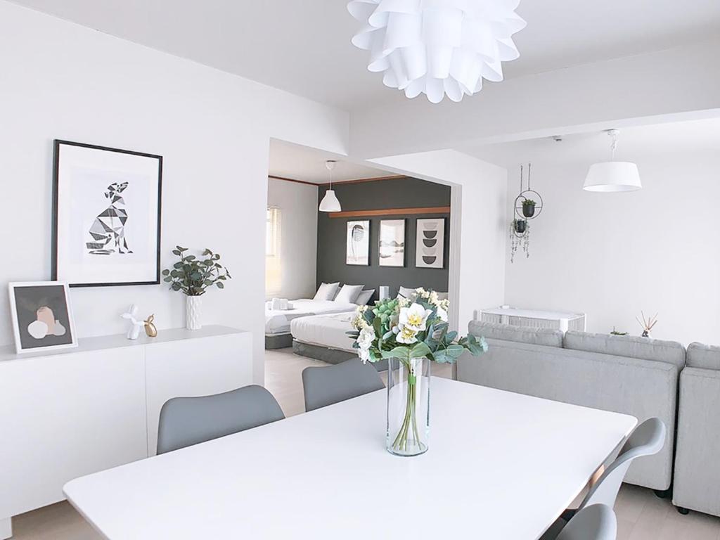 OUCHI HOTEL Kanayama-Cho With Dogs - Hotel Overview