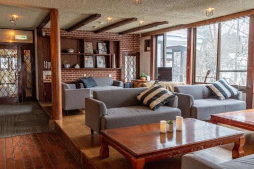 Powder Temple - Good To Know