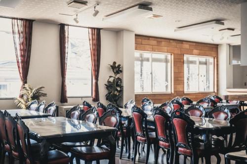 Saint Moritz Nibankan - Good To Know