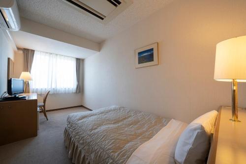 Seto Park Hotel - Overview and Location