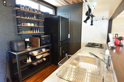 Seven Residence Music - Good To Know