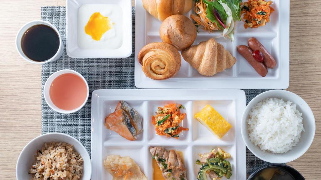 Super Hotel Naha Shintoshin - Overview and Location