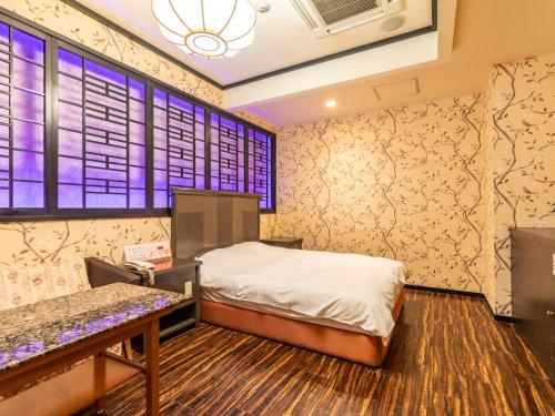 Tabist Hotel Please Kobe - Amenities and Services