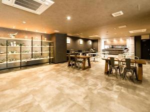 The Business Hotel Is Inter - Accommodation Amenities