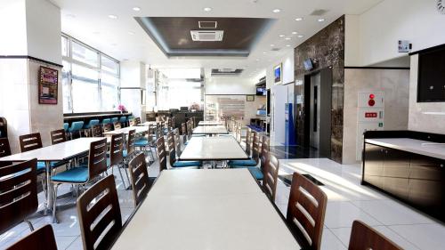 Toyoko Inn Fukuyama Station Shinkansen South Exit - Hotel Overview