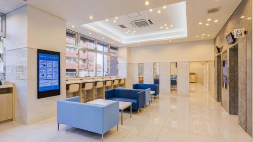 Toyoko Inn Kasukabe Station West Exit - Hotel Overview and Location