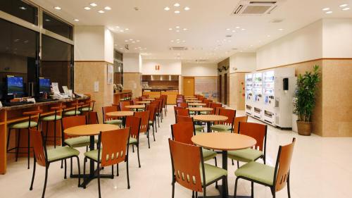 Toyoko Inn Sasebo Ekimae - Facilities and Amenities