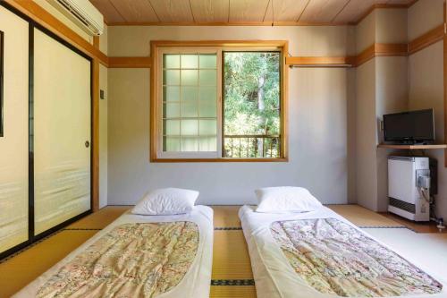 Yamane - Location and Accessibility