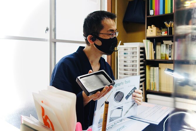 Calligraphy Experience, Sword-drawing and Calligraphy Performance - Overview of the Calligraphy and Sword-drawing Experience