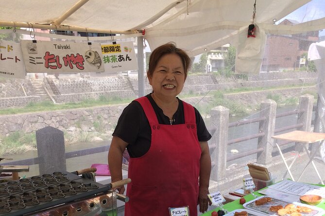 EXPERIENCE TAKAYAMA OLD TOWN & MORNING MARKETS in 1 Hour!