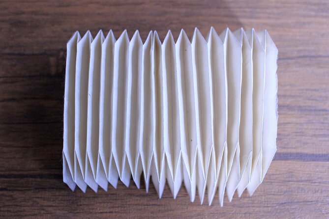 Mini Origami Lamp and Mizuhiki Knot Belt Workshop in Ueno - Workshop Overview