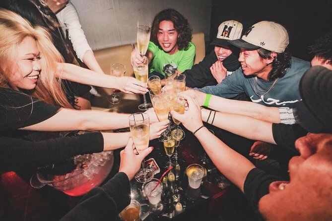 Tokyo Shibuya Club Hopping Tour With Japanese College Students - Tour Overview