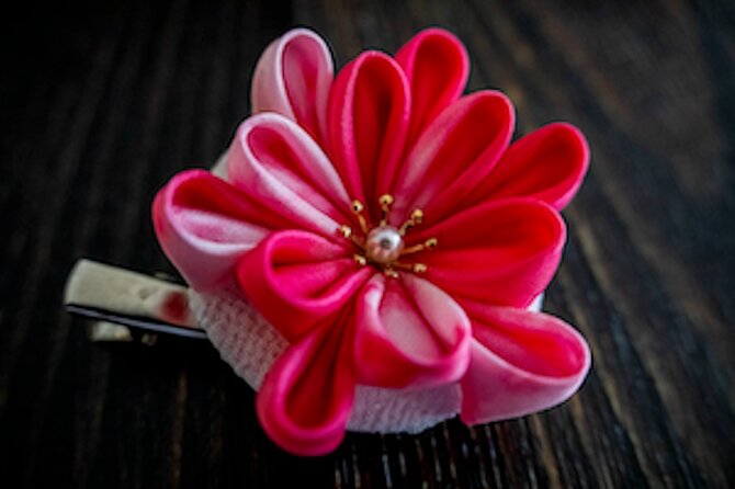 Traditional Japanese Fabric Flower-Making Tsumami Zaiku Class - History of Tsumami Zaiku